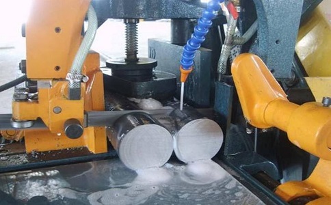 长安镇卧式带锯床的送料方式有哪几种？