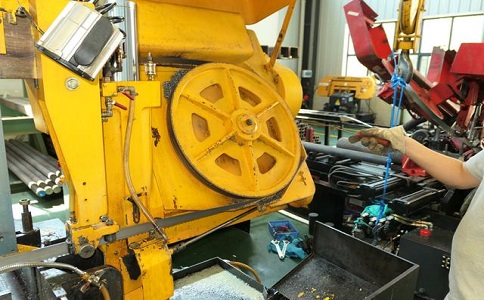 长安镇金属带锯床的日常使用和保养注意事项！